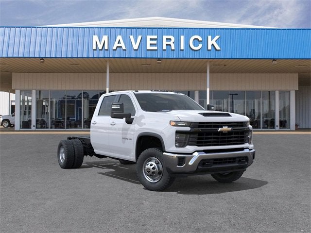 2025 Chevrolet Silverado 3500 HD Chassis Cab Work Truck