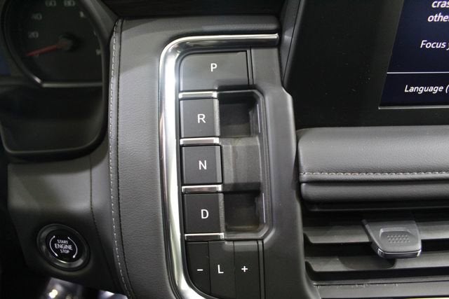 2024 Chevrolet Suburban LS