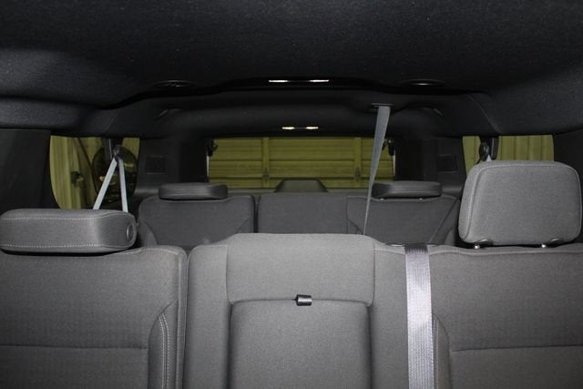 2024 Chevrolet Suburban LS