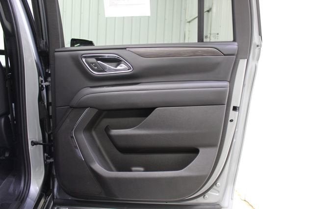 2024 Chevrolet Suburban LS