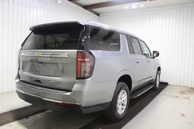 2024 Chevrolet Suburban LS