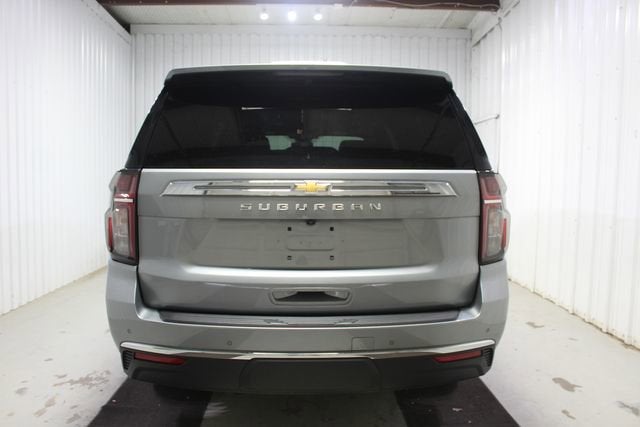 2024 Chevrolet Suburban LS