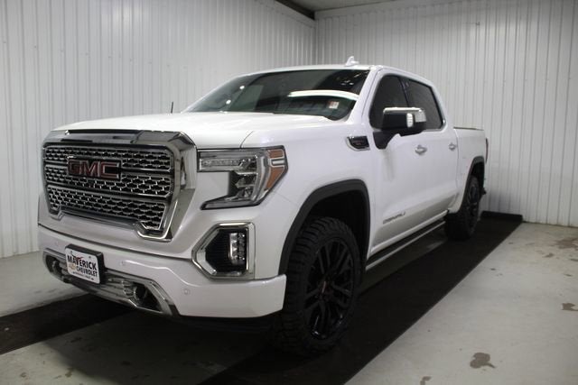 2022 GMC Sierra 4WD Crew Cab Short Box Denali's photo