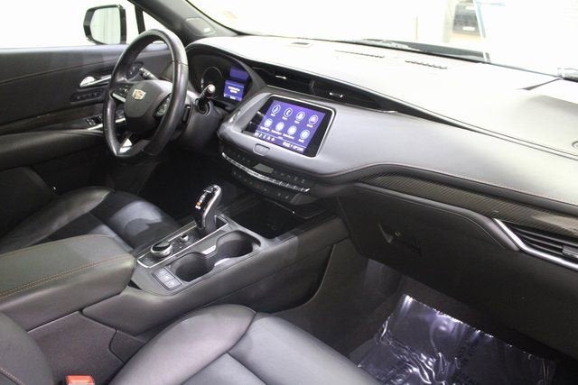 2022 Cadillac XT4 Sport