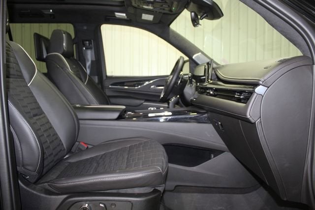 2023 Cadillac Escalade Escalade-V