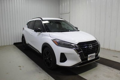 2024 Nissan Kicks SR