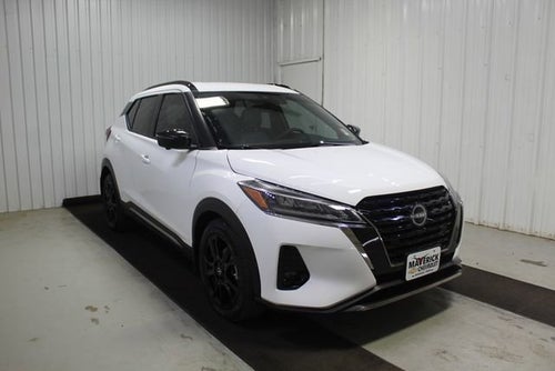 2024 Nissan Kicks SR