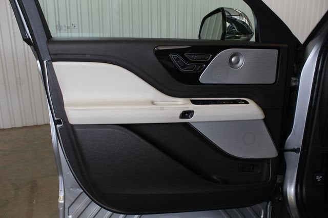 2022 Lincoln Aviator Black Label
