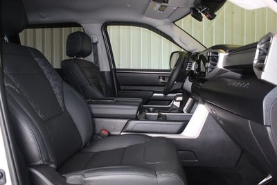 2024 Toyota Tundra 4WD SR5