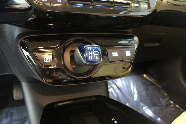 2019 Toyota Prius L Eco