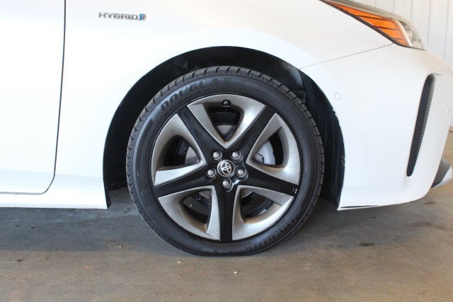 2019 Toyota Prius L Eco