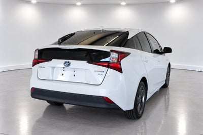 2019 Toyota Prius L Eco