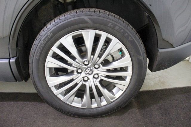 2021 Toyota Venza LE