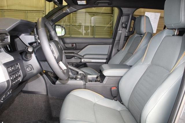 2025 Toyota 4Runner Hybrid TRD Off Road