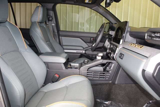 2025 Toyota 4Runner Hybrid TRD Off Road