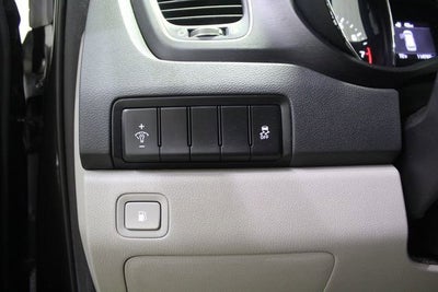 2021 Kia Sedona LX