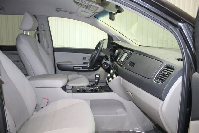 2021 Kia Sedona LX