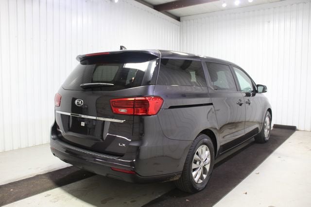 2021 Kia Sedona LX