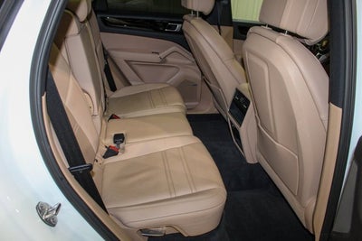 2020 Porsche Cayenne NA